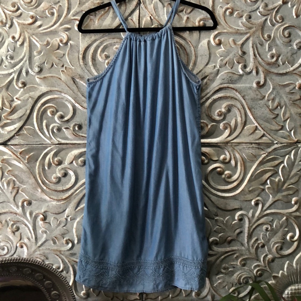 Crown & Ivy Light weight blue dress